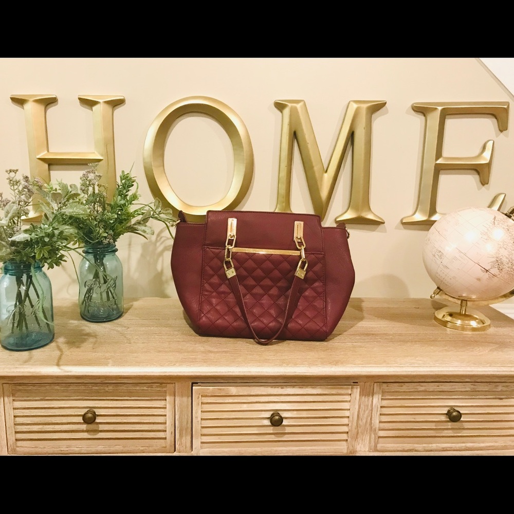 Purse - Picture 2 of 6
